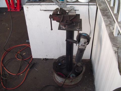 1993 Ford Bronco - don't throw away your old u-bolts. They make nice hangers for grinders.