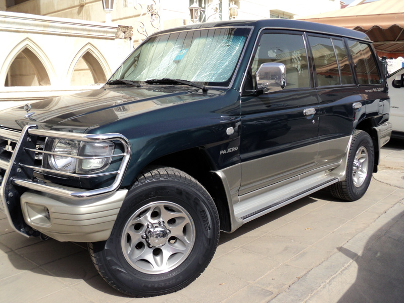 2000 Mitsubishi Montero “P”