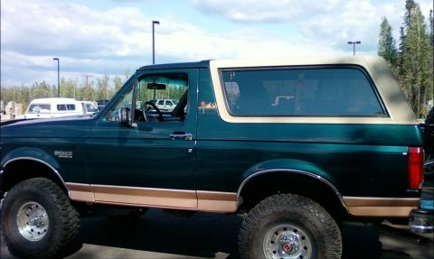 1994 Ford Bronco photo