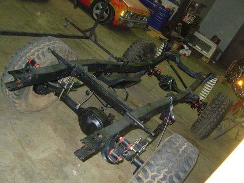 1983 Ford Bronco - The frame is POR15ed, and each body mount perch has a washer welded over the rust. The axles have been rebuilt, and a 3.5" suspension…