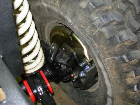 1983 Ford Bronco - The front disk conversion is done.