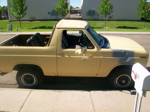 1986 Ford Bronco photo