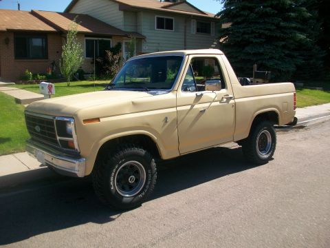 1986 Ford Bronco photo