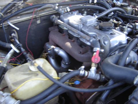 1983 Mazda B2200 photo