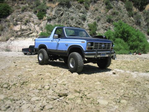 1986 Ford Bronco “Azusa”