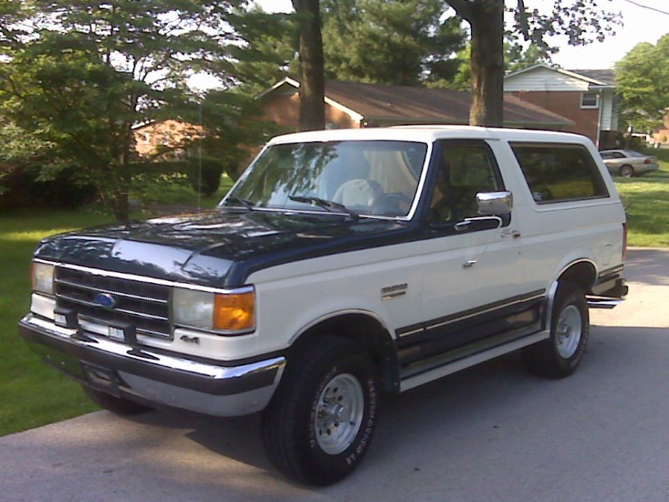 1991 Ford Bronco “Vizzness”