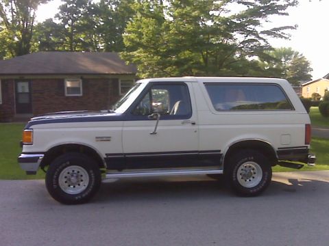 1991 Ford Bronco photo