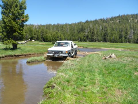 dear valley trip