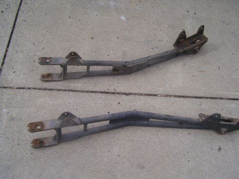 1991 Ford Bronco - Extended radius arms saved from the junkyard!!!