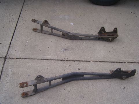 1991 Ford Bronco - Extended radius arms saved from the junkyard!!!