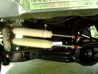 1986 Ford Bronco - Steering staabilisers twisting drag link as steering is cycled.