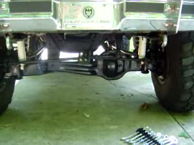 1986 Ford Bronco - It seems like draglink twists less without steering stabilizers
