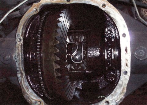 1990 Ford Bronco - Close-up of differential gears, with a partial date and vehicle model visible.
