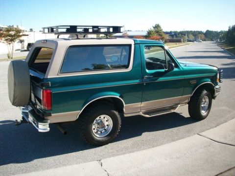 1996 Ford Bronco photo