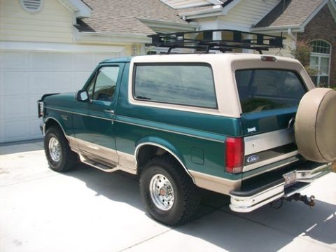 1996 Ford Bronco photo