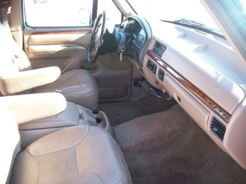 1996 Ford Bronco photo