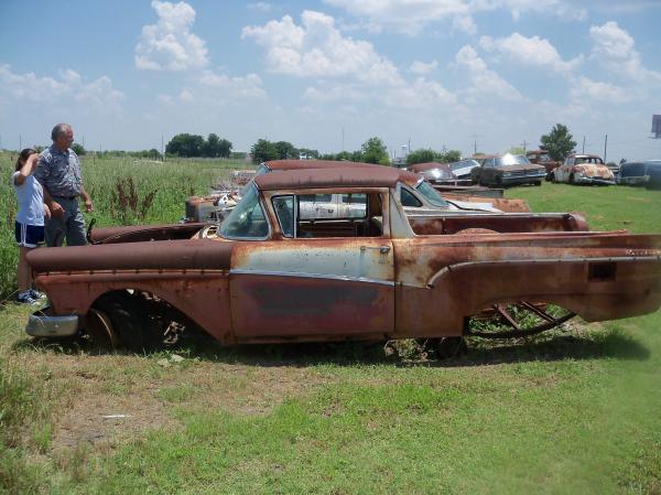 1957 Ford Ranchero “Rustero”