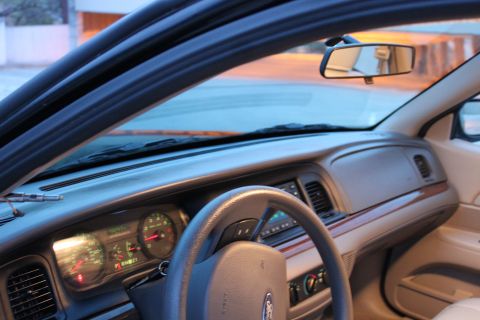 2007 Ford Crown Victoria photo