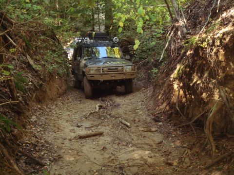 1983 Ford Bronco - Coon Creek Off-Road Park, Dyersburg, TN Oct. 20, 2007