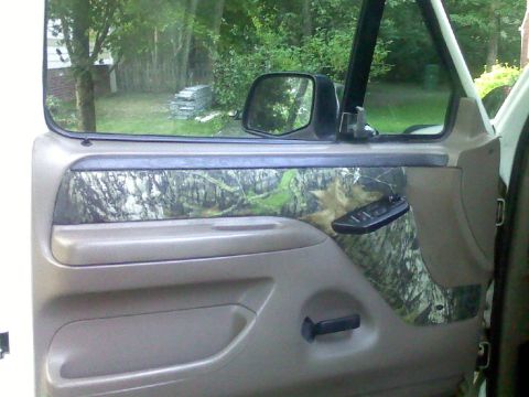 1996 Ford Bronco photo