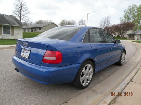 2001 Audi S4 photo