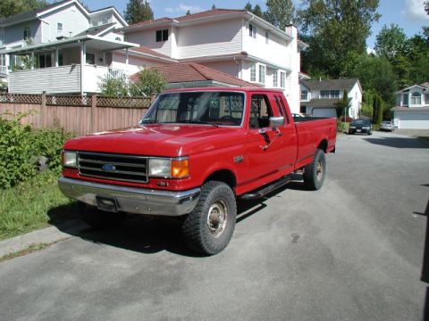 1990 Ford F-250 “Clifford”