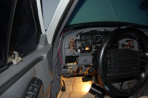 1994 Ford Bronco - Buttoning up the instrument panel.