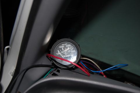 1994 Ford Bronco - Gauge temporarily set up.