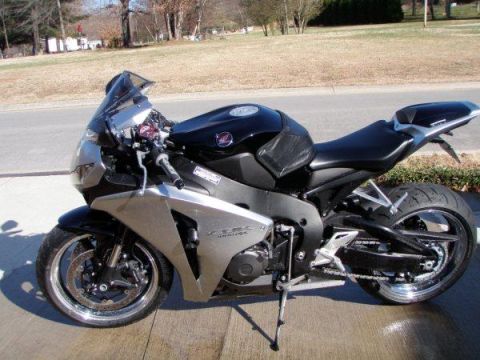 2008 Honda CBR-RR photo
