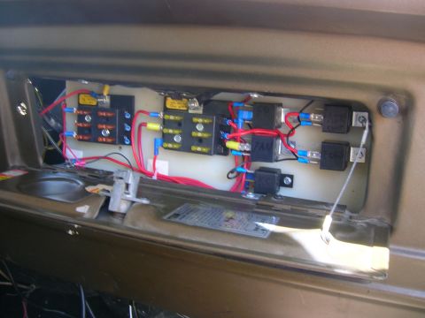 1979 Ford Bronco - Accesory power blocks and relays