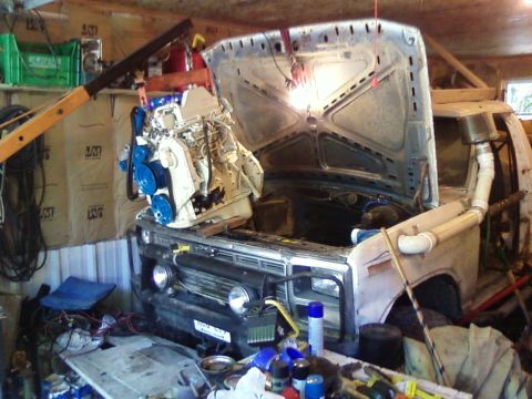 1980 Ford Bronco - Its finally going in!