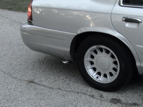 Side Exit Exhaust - 2000 Ford Crown Victoria