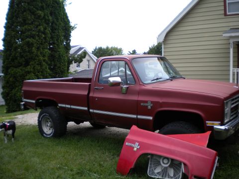 1985 Chevrolet C/K Pickup “Her mud truck”