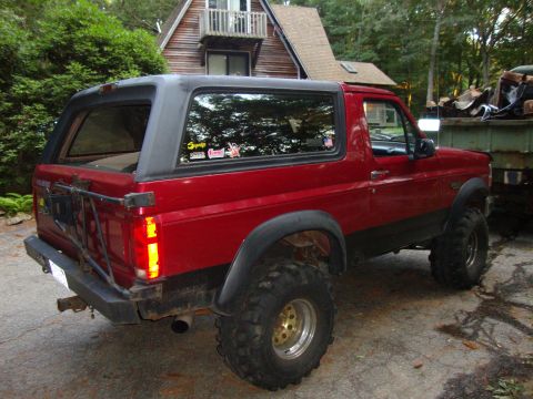 1995 Ford Bronco photo