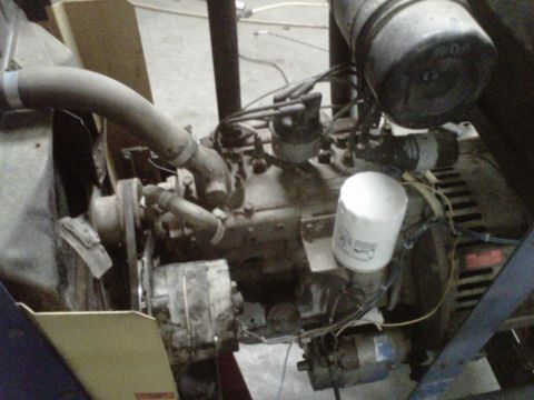 1994 Ford F-150 - This image shows an engine and generator assembly, not a 1994 Ford F-150.