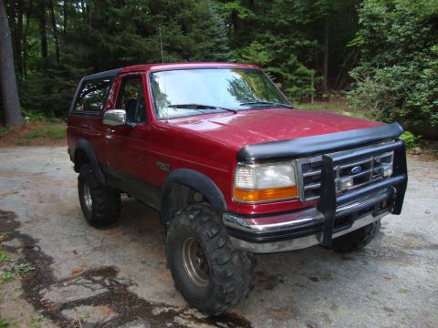 1995 Ford Bronco photo
