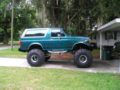 1978 Ford Bronco - This lifted Ford Bronco has been modified with large tires and suspension lift.