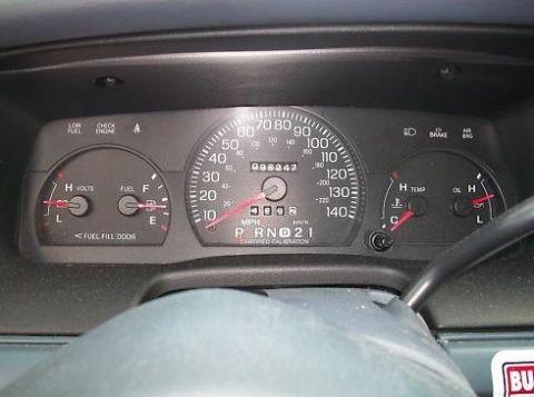 1999 Ford Crown Victoria photo