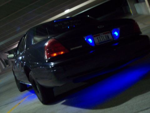 2001 Ford Crown Victoria photo