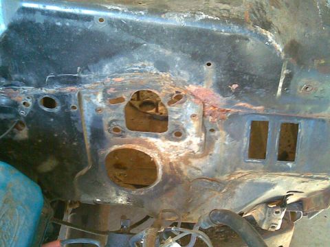 1972 Ford Ranchero - outside firewall view