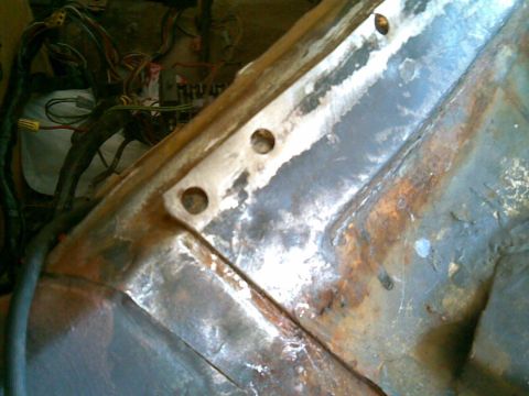 1972 Ford Ranchero - starting at the Pass side corner cutting out spot welds
