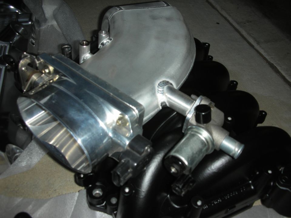 Aftermarket intake manifold and throttle body assembly