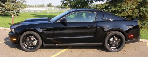 2011 Ford Mustang photo