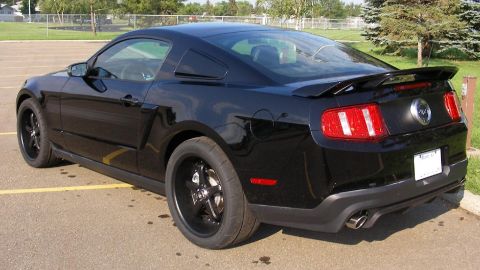 2011 Ford Mustang photo