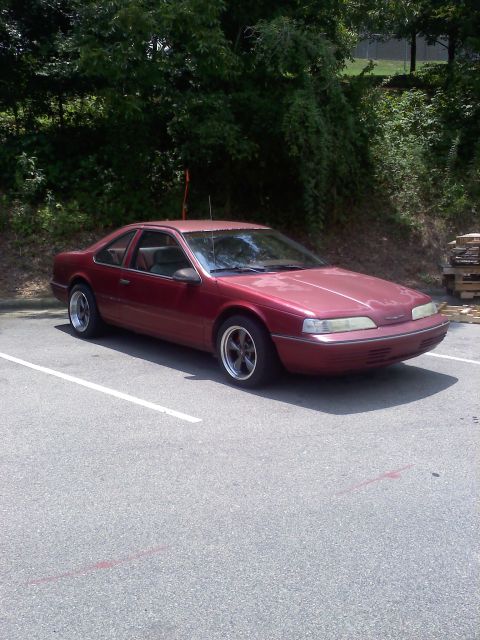 1991 Ford Thunderbird photo