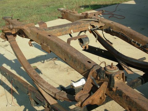 1976 Ford Bronco - I've started cleaning it so I can take some measurements. I'm also removing all the junk parts & welded-on crap.