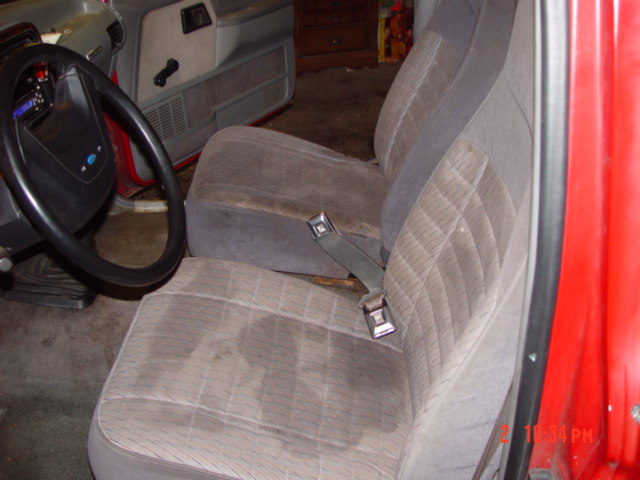 my cab with new seats before the console. 03/02/2010