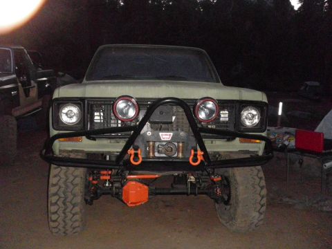 1991 Ford Bronco - This modified Ford Bronco features a winch and auxiliary lights on its front bumper.