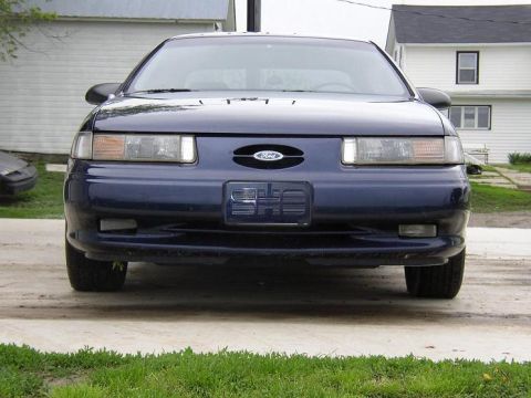 1993 Ford Taurus photo