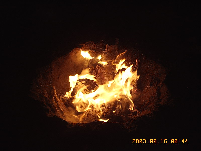 playing with the camra at nite.
